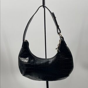 2.8.26 Urban Outfitters Black Croc-Embossed Mini Bag-Just 🔥